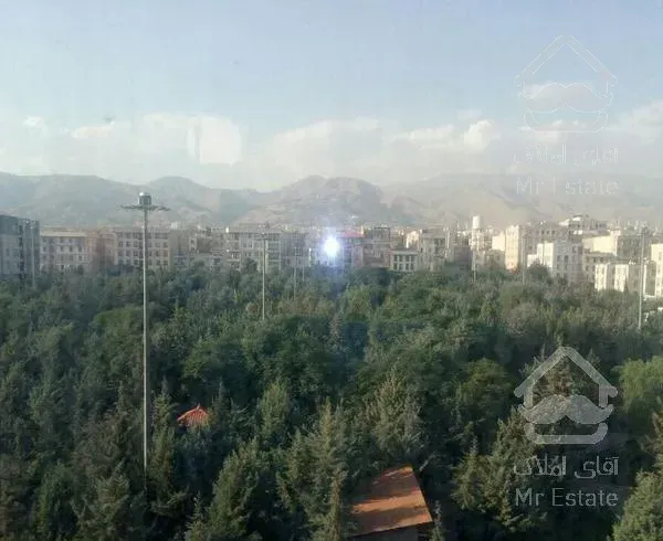 ۹۰ متر ۲ خواب فول روبه پارک بلوار فردوس غرب