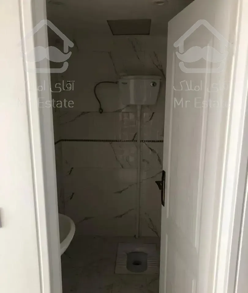 آپارتمان ۱۳۰ متر ۲ خ/پلان تفکیکی/غرق نور/نوساز