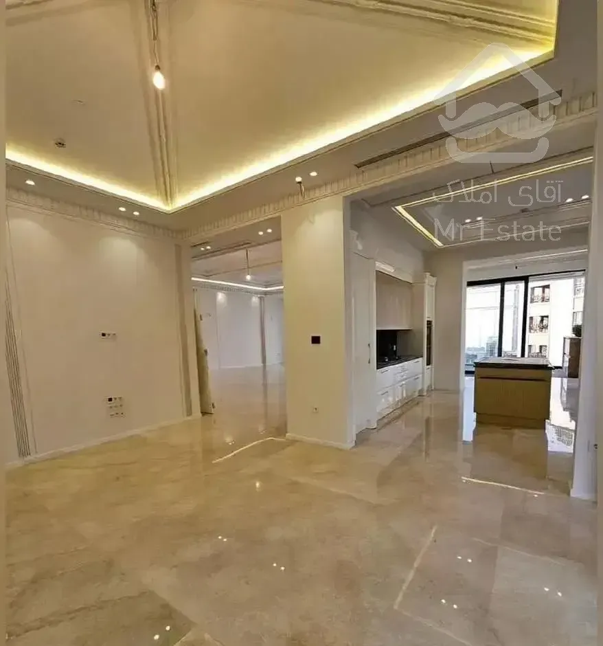 ۲۵۰ متر/ ۲ پارکینگ سندی / سند شخص / لوکیشن دنج