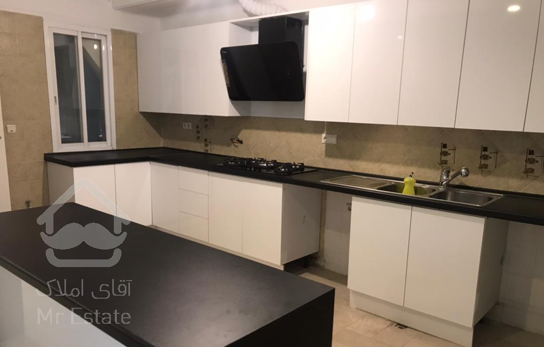 نیاوران ، ۷۰متری ۲ خواب کلید نخورده