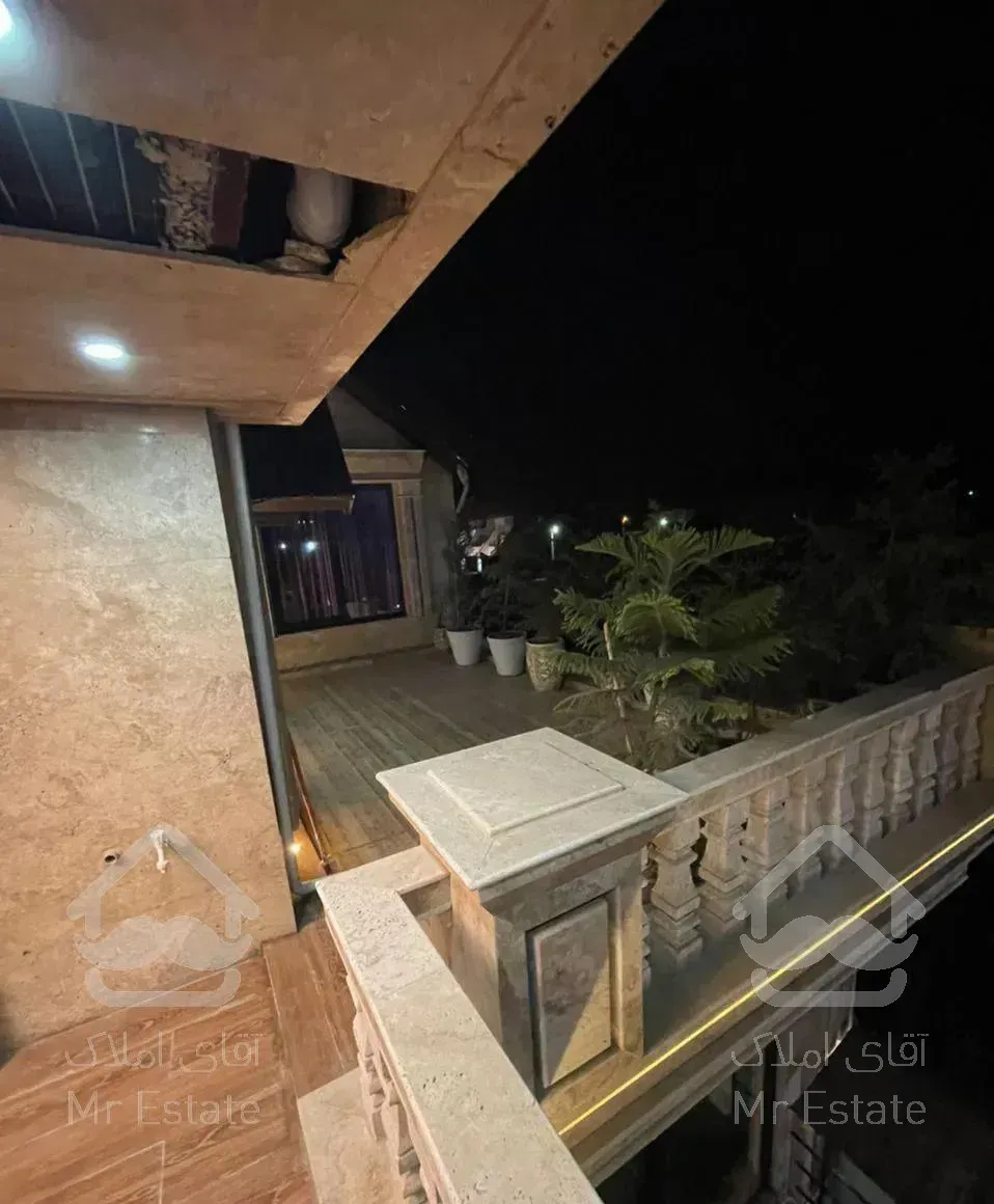 دو خواب مستر استخردار (دوبلکس مدرن)