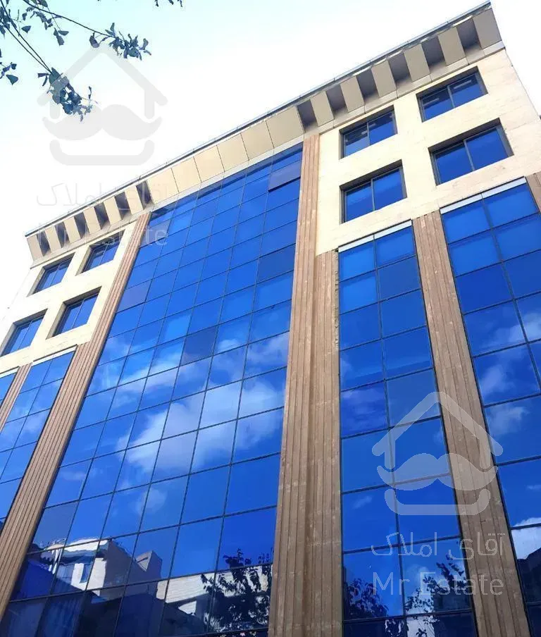 پارک ساعی 2800 متر بنای  اداری در 30 واحد دربست