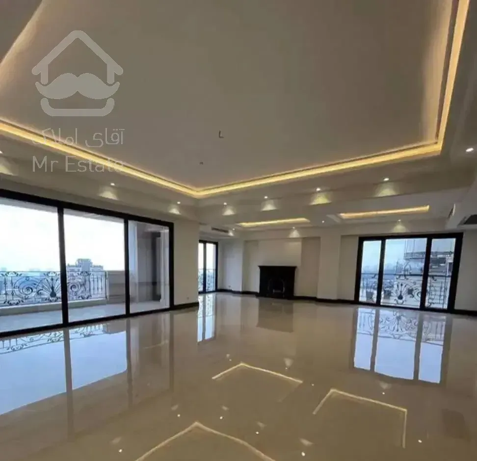 آپارتمان 200متر(والفجر شمالی) تک واحدی.تاپ لوکیشن