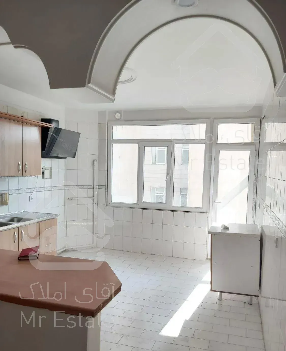 ۸۰متر/پارکینگ  دار /نبرد شمالی