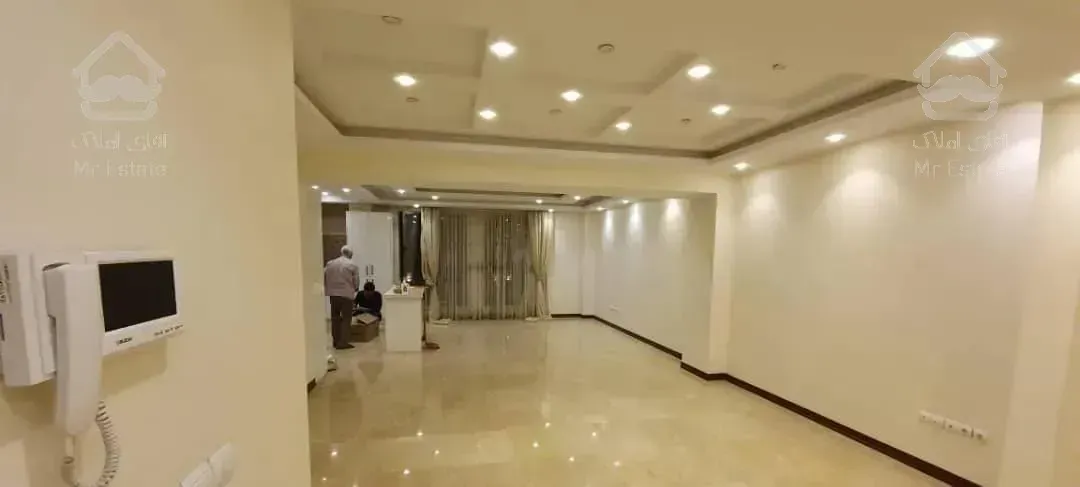 اپارتمان ۱۴۰ متر تکواحدی مترو شریعتی