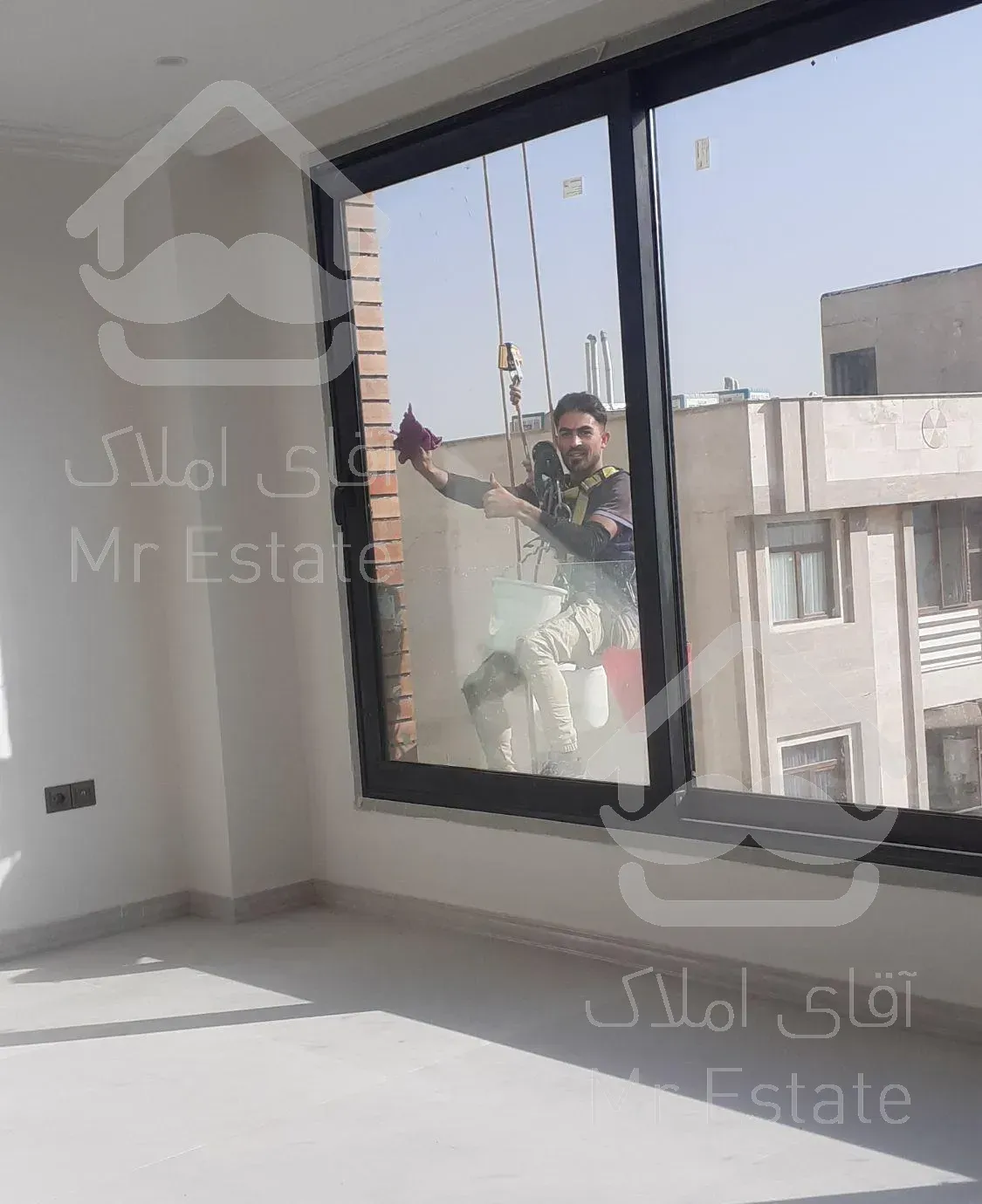 نماشوی،شستشویی نما،پیچ کردن نما راپلکار پیچرولپلاک