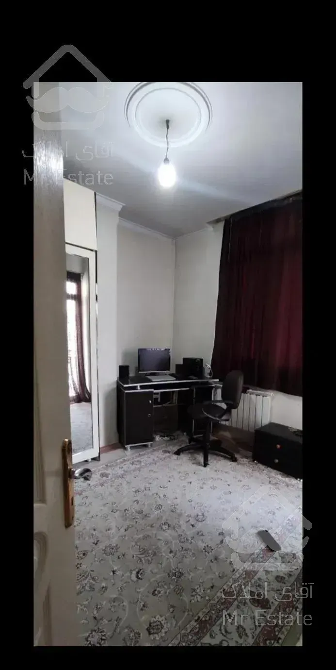 ۹۰متر ۲خواب/ طبقه ۵ / / فقط رهن