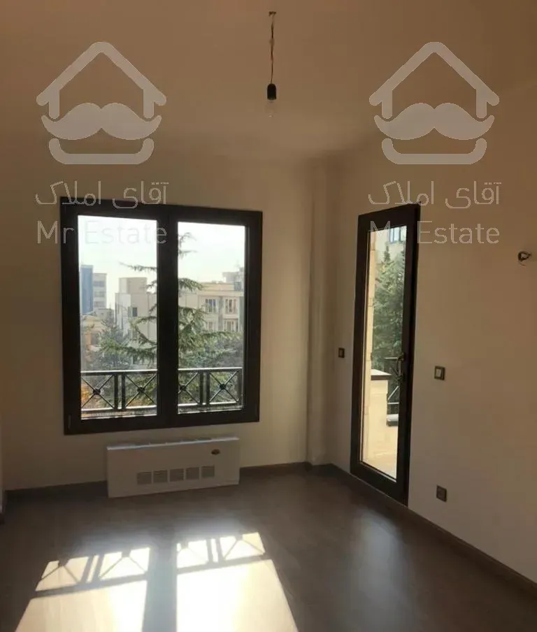 آپارتمان‌‌‌ ۲۰۰ متر سه خوابه