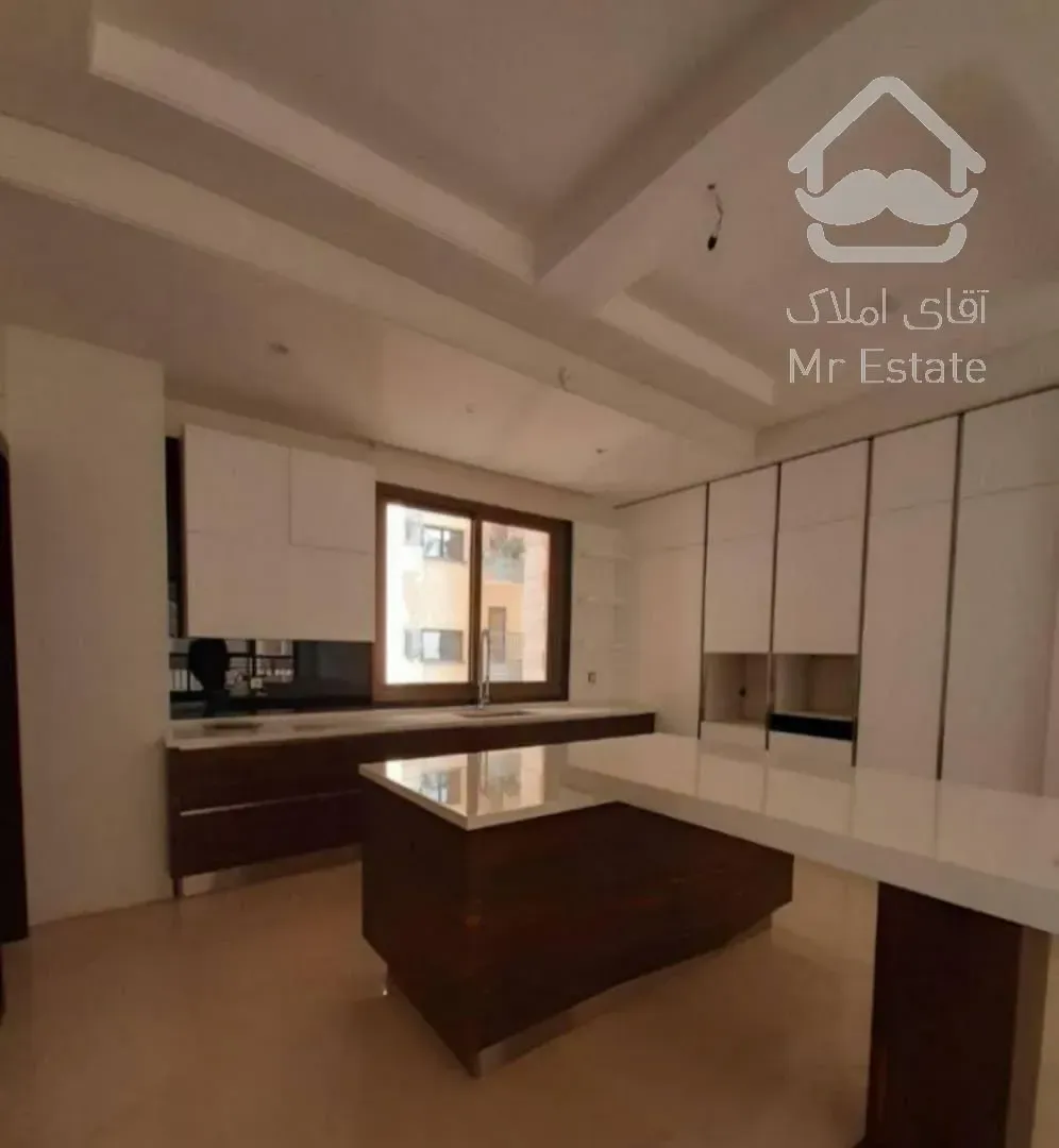 اجاره و رهن آپارتمان ولنجک 290  متر شیک