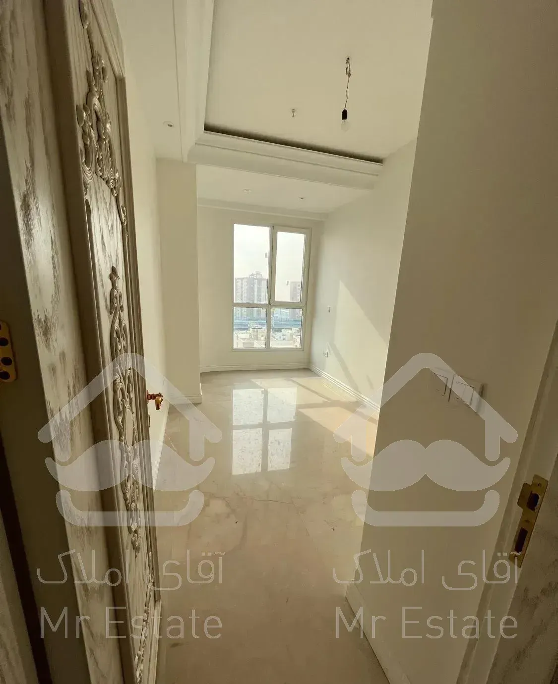 گلزار ۲۰۰متر/طبقه۱۰/کیلید نخورده