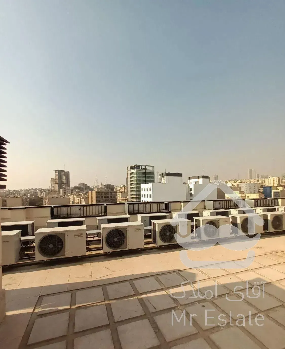 موقعیت اداری بهجت اباد((۲۱۲متر)) نوساز