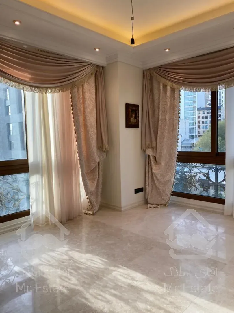 ۳۵۰متر فرمانیه ۴خواب