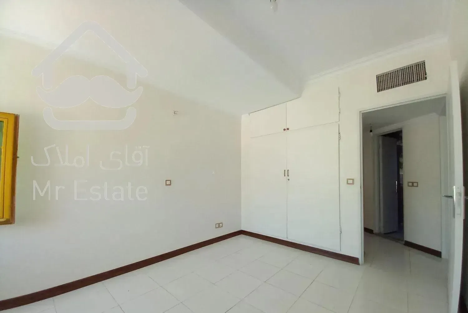 ازگل ۹۶ متر دو خواب ویو ابدی