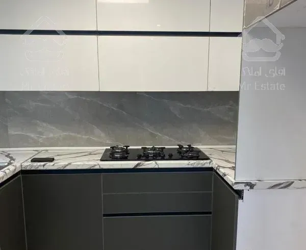 آپارتمان ۸۳ متری / ۲ خواب فول شیک / بیمه ۵