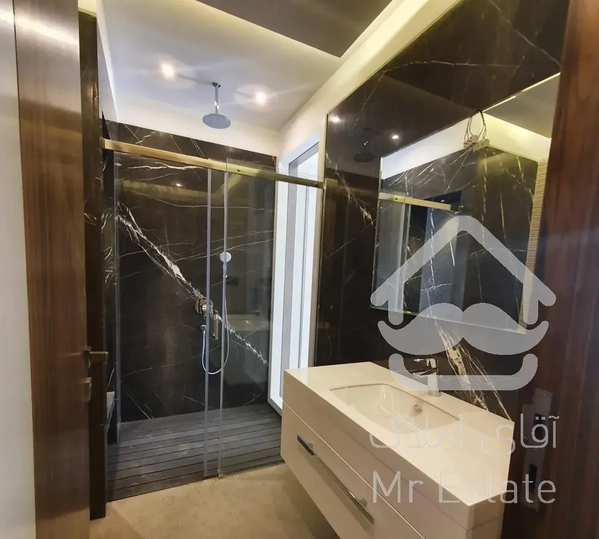 237 متری نوساز مدرن تاپ لوکیشن