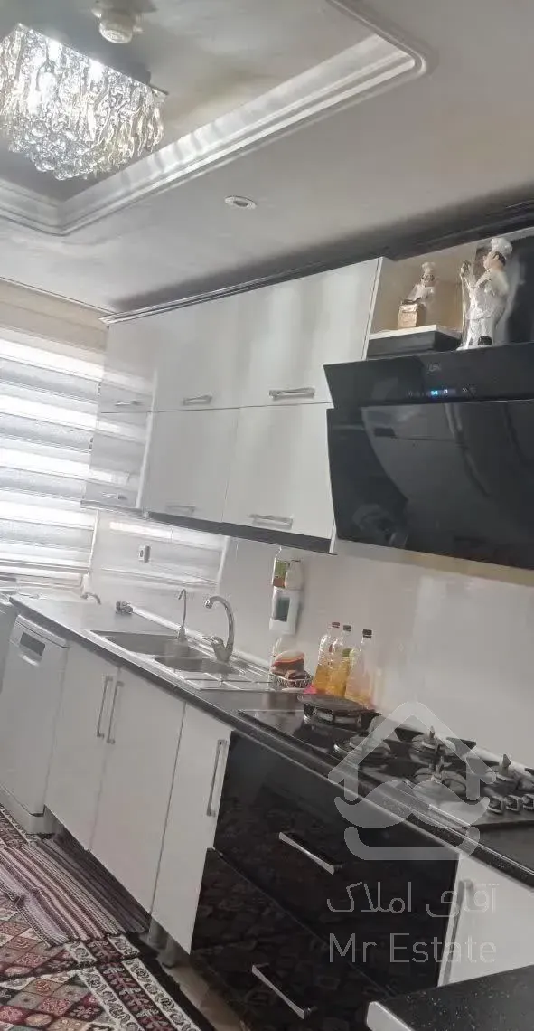 آپارتمان ۱۰۰ متری  ادبجو