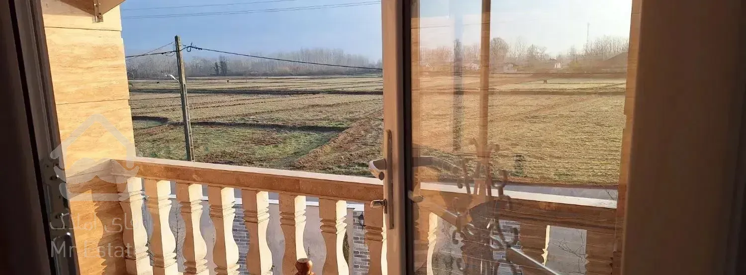 معاوضه یا فروش 300 متر ویلا نوساز  دوبلکس استخردار