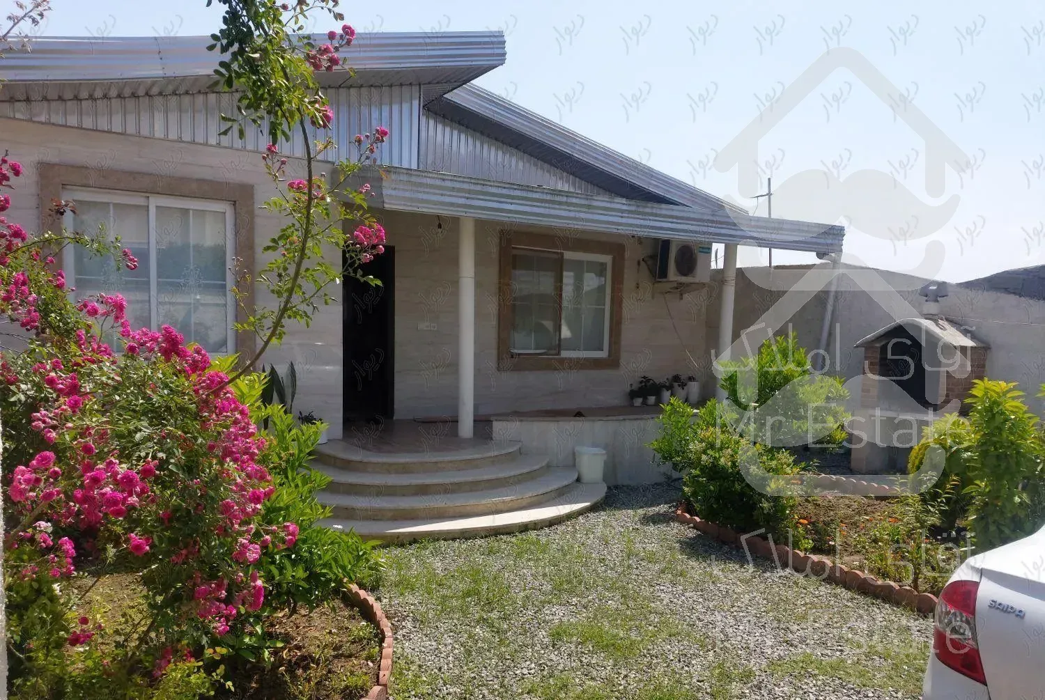 اجاره ویلا۱۲۰ متر دربست نزدیک دریا