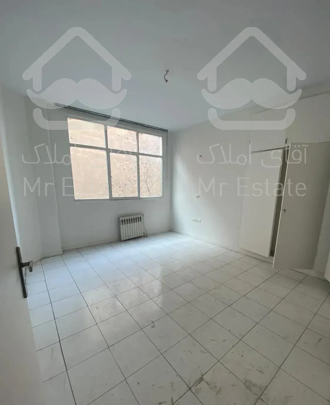 ۷۷متر ۲خواب  پارکینگ دار