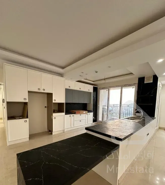 آجودانیه،۱۵۵ متر ،کلید نخورده،فول امکانات ،غرق نور