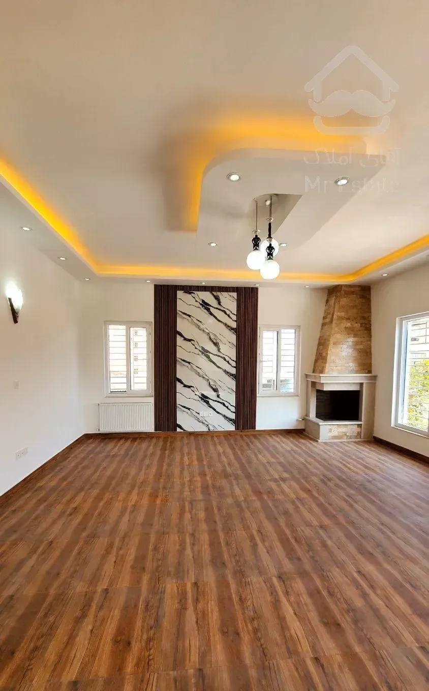 فروش ویلای ۳ خواب سند دار