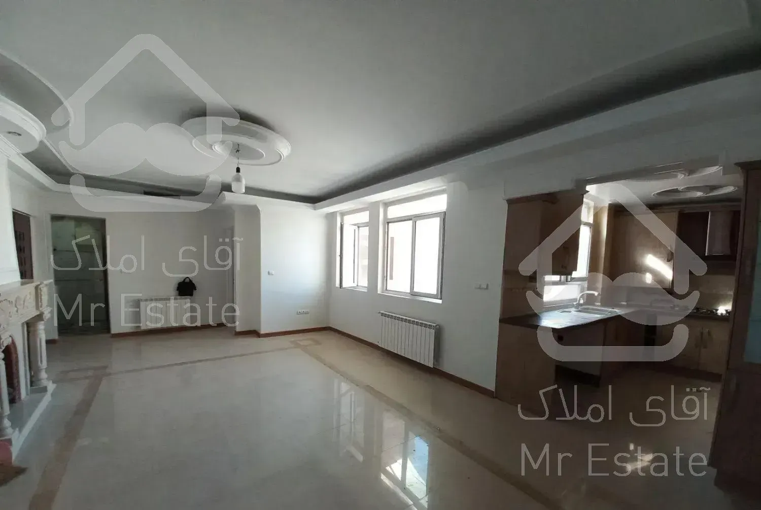 ۷۰متری فول امکانات ، غرق در نور /اختیاریه