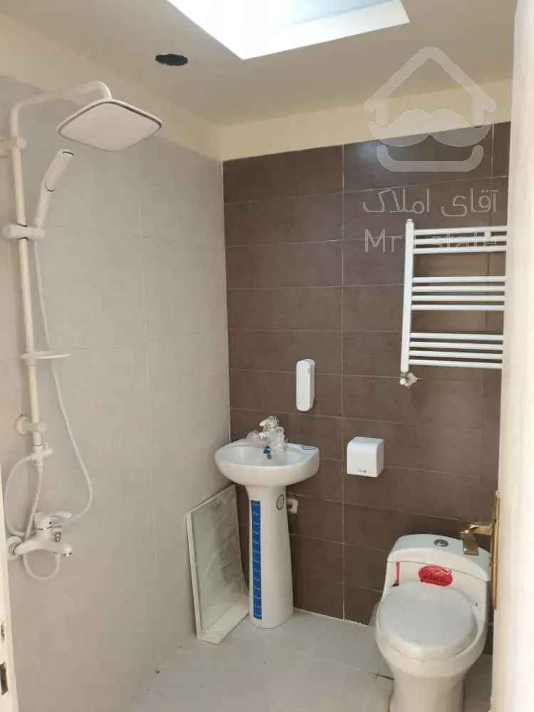 ۸۱متر دو خواب فول امکانات