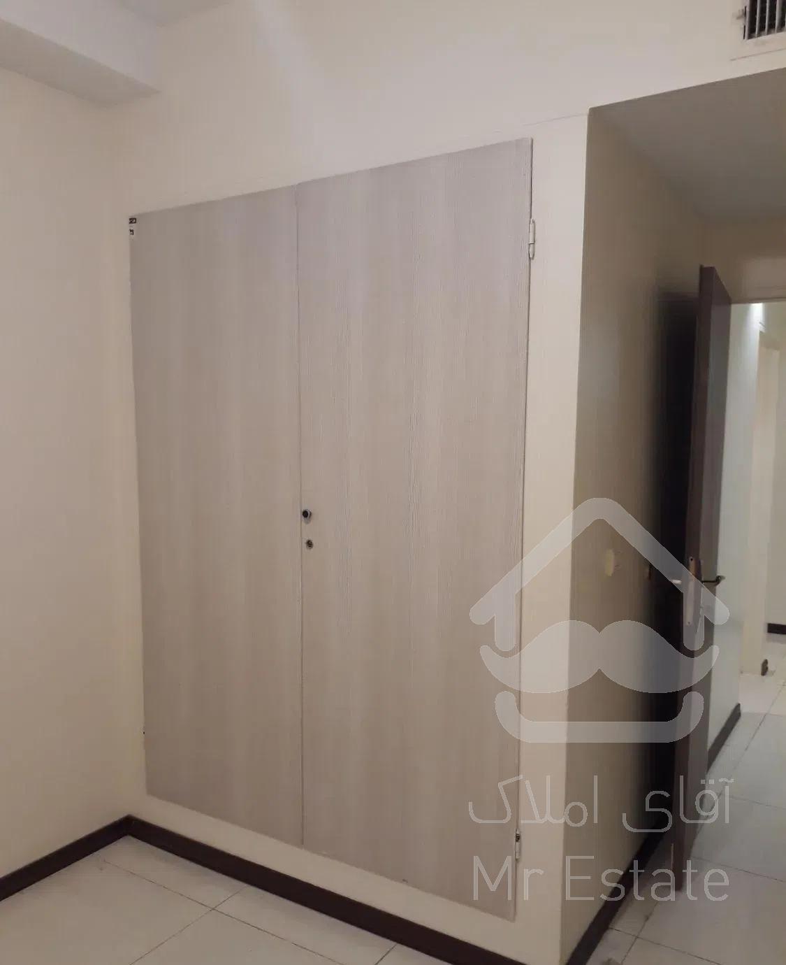 آپارتمان ۸۴ متری دو خواب با حیاط خلوت و بالکن