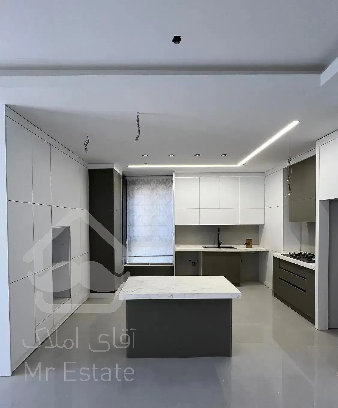 ۱۶۵ متر ۳ خوابه تک واحدی/دونبش/غرق نور/خ امام رضا