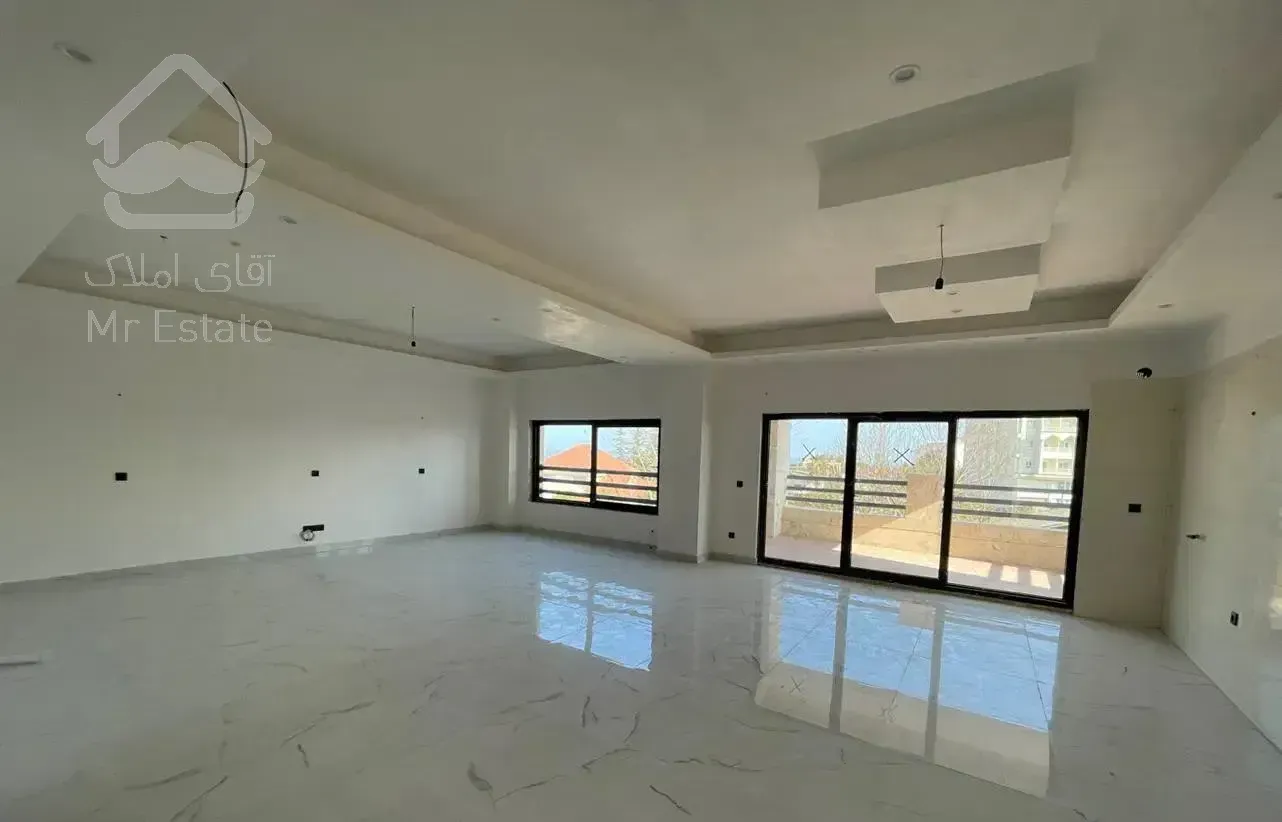 آپارتمان ۱۵۵ متری ساحلی با تراس قابل چیدمان