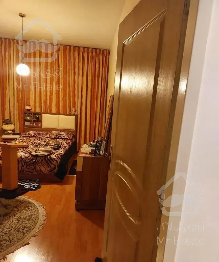 158متر سه خوابه شهرک امید فول امکانات