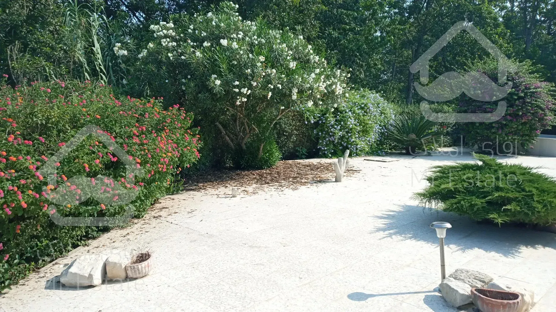 خرید باغ ویلا ۸۸۰ متری پلاک یک دریا در ساری جاده پلاژ