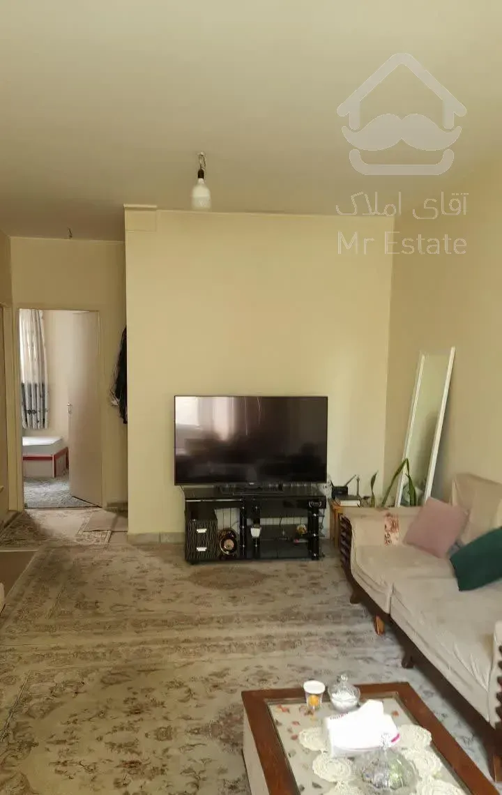 اجاره آپارتمان ۶۸ متری ۲ خوابه طبقه ۲ در قلهک