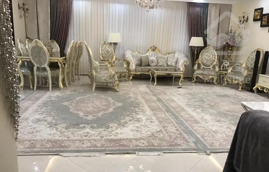 آپارتمان ۲۰۲ متری /شمال کاخ/ فول مشاعات