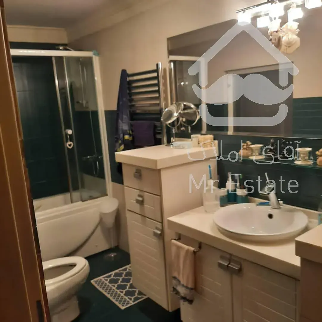 فروش آپارتمان آجودانیه 240  متر لاکچری