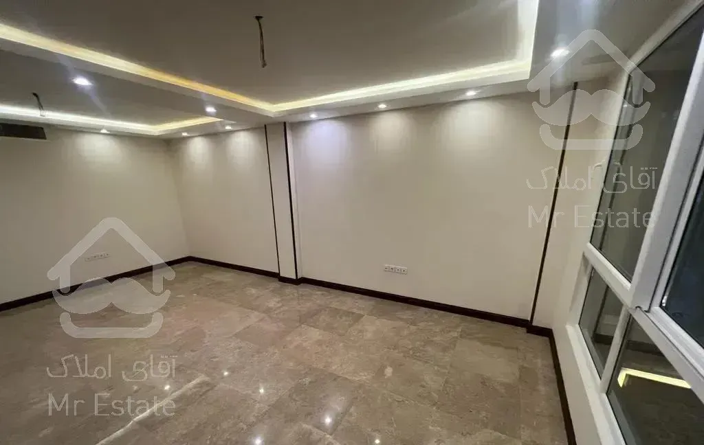 ۶۲متر/ فول امکانات با بالکن/سالن پرده خور َ/کن