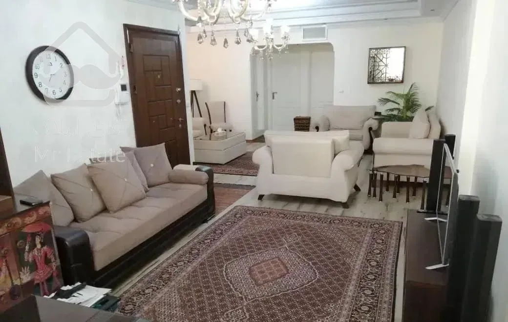 90 متری پاسداران زمرد