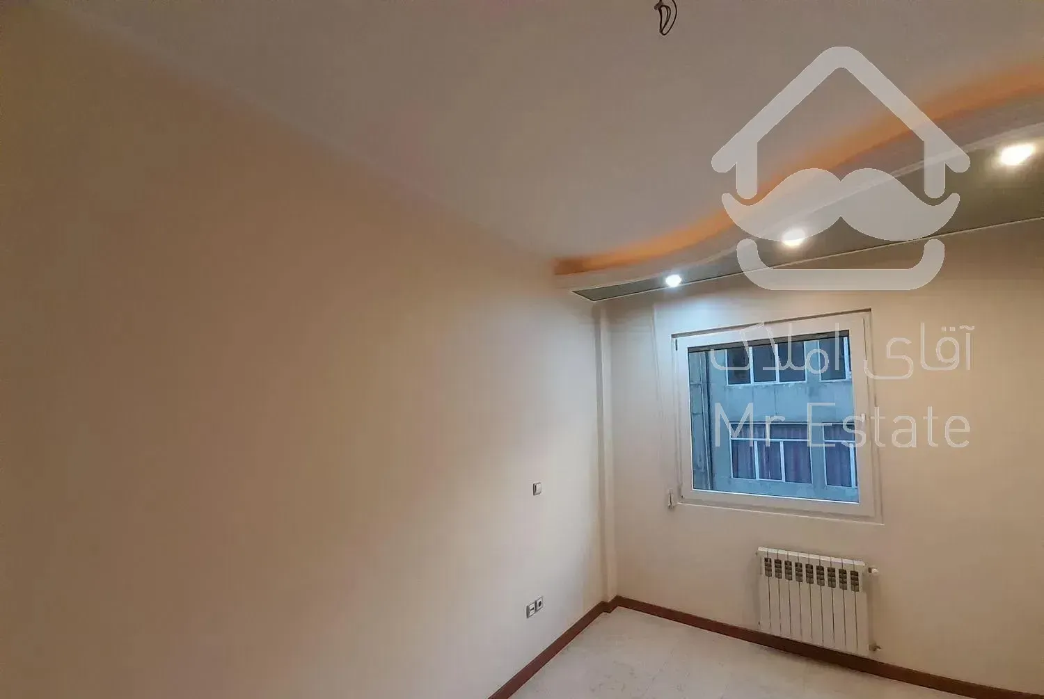 ۱۲۱ متر / ۲ خواب / فول امکانات