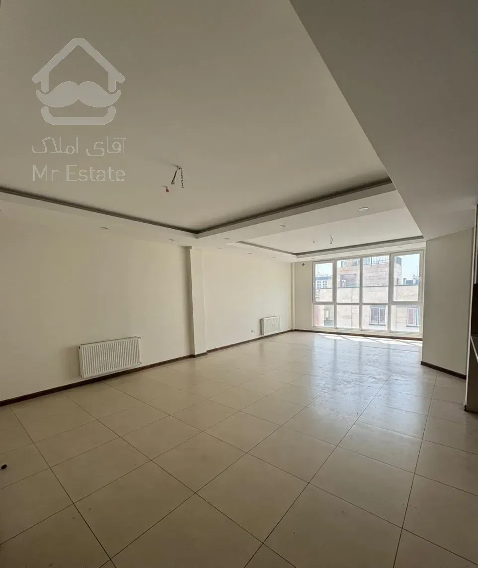 بلوار کشاورز ۱۳۰متر ۳ خواب/طبقه پنجم/خوش نقشه