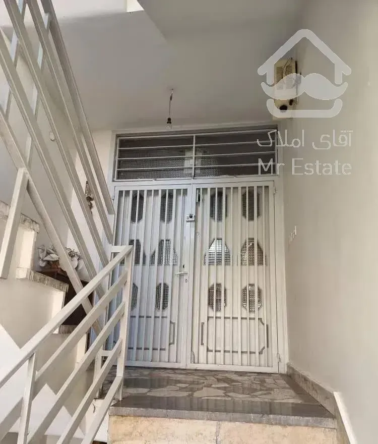 آپارتمان 180 متر 4 خواب