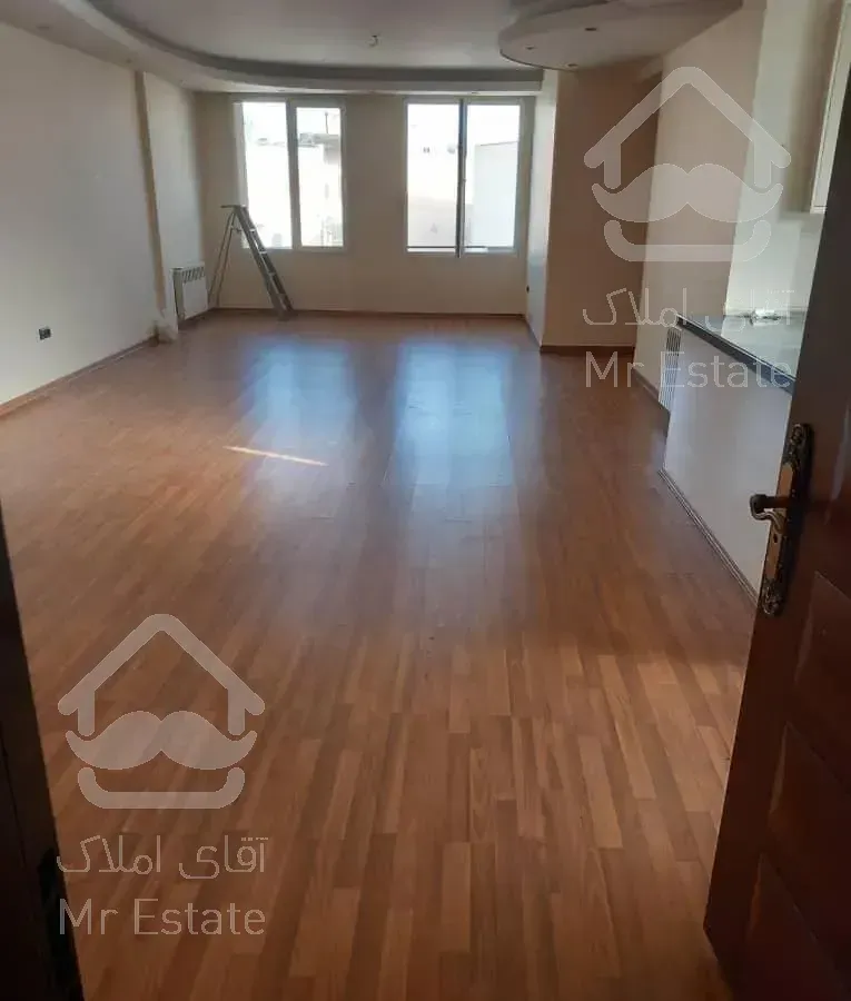 واحد ۱۴۰متر / نوساز / ۳خواب / دزاشیب