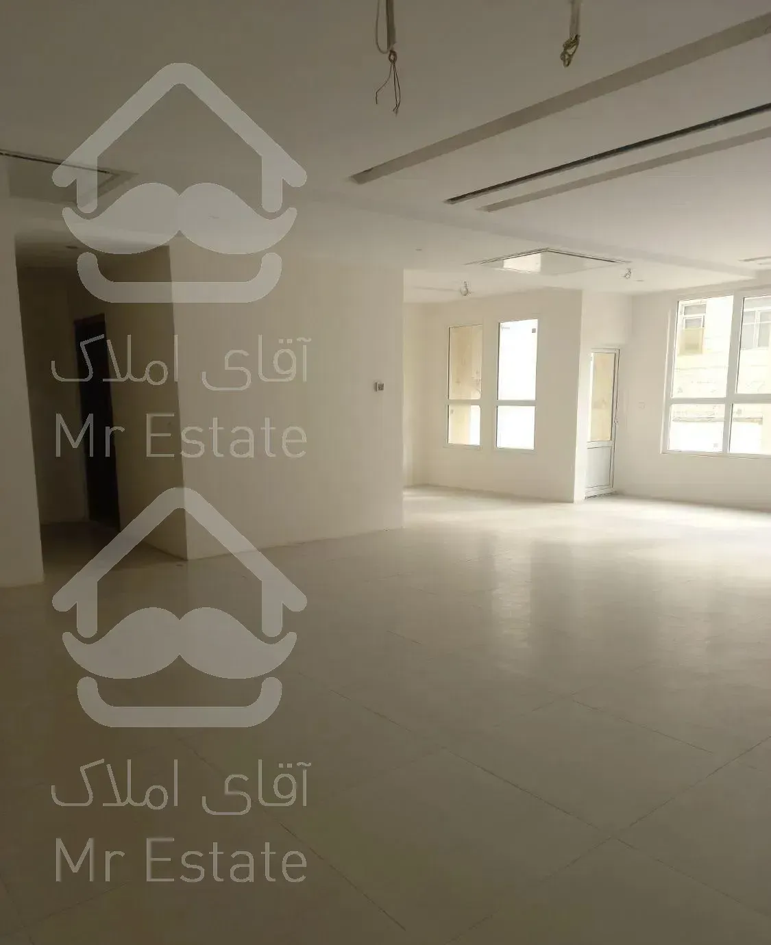 موقعیت اداری ۱۹۰ متری