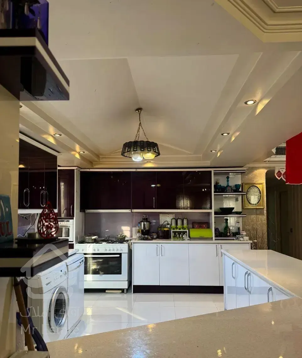 شهرک غرب ۱۲۷ متر ۲ خواب تک واحدی