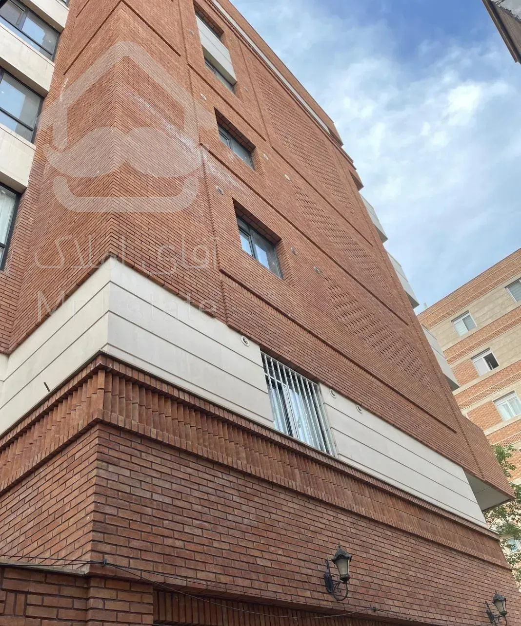 اجازه اپارتمان نوساز.امام حسین