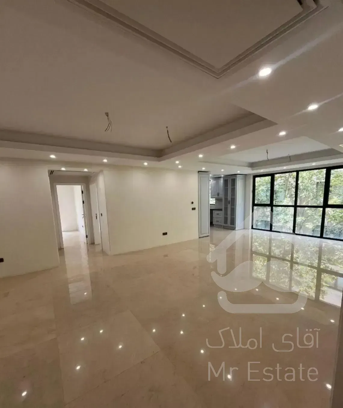 شاهکار نور و نقشه // ۸۵ متر