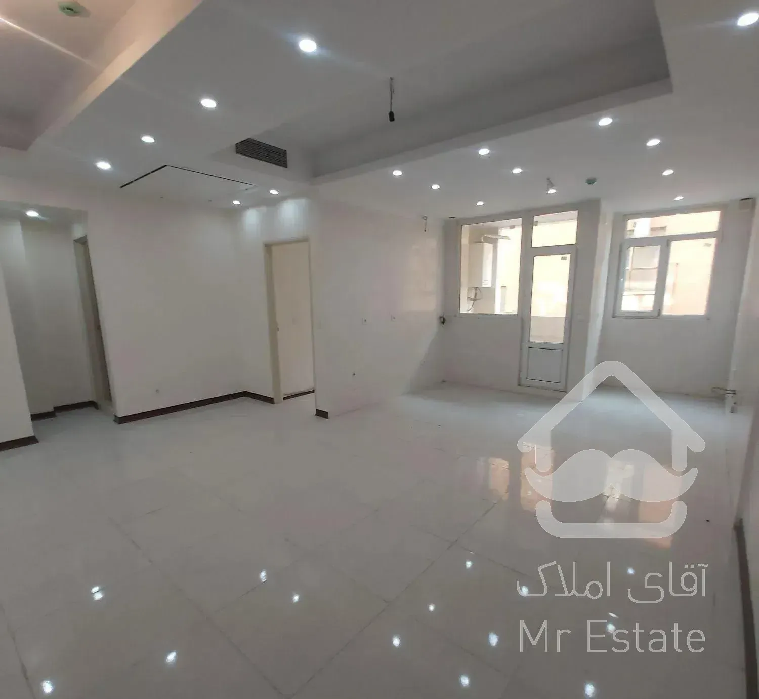 آپارتمان ۶۰ متری کلید نخورده فول امکانات