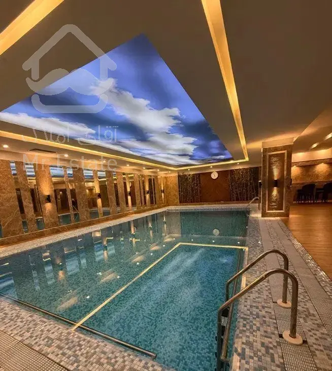 ساختمان برند پاسداران/۲۷۰متر/طبقه۵/ 3P/FULL Common