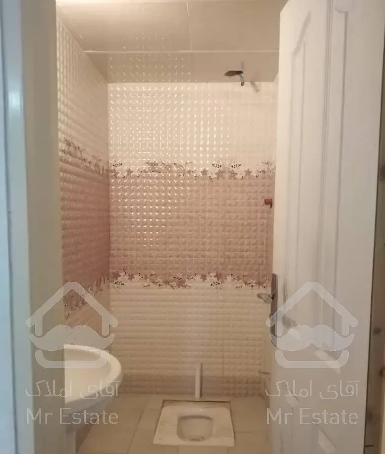 65 متر 1خواب / تخلیه / روبه آفتاب