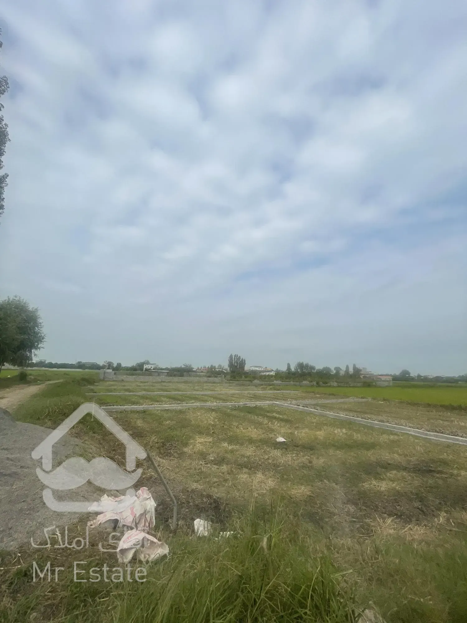 زمین ۲۰۰ متری ۲۸۰ میلیون