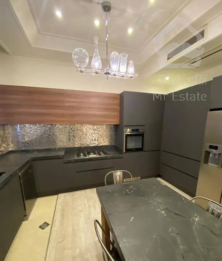 ولنجک ۱۲۵ متر /مجرد موجه// ۲ پارکینگ /سازه به نام